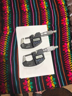 Mitutoyo Digital Micrometers – 0-1” – Set of 2