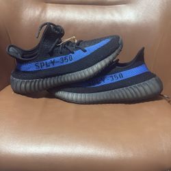 Yeezy Dazzling Blue 