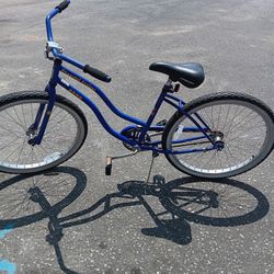 !! Women's  Rand Beach Cruiser  Bicycle  26 In Wheels Firm Price 