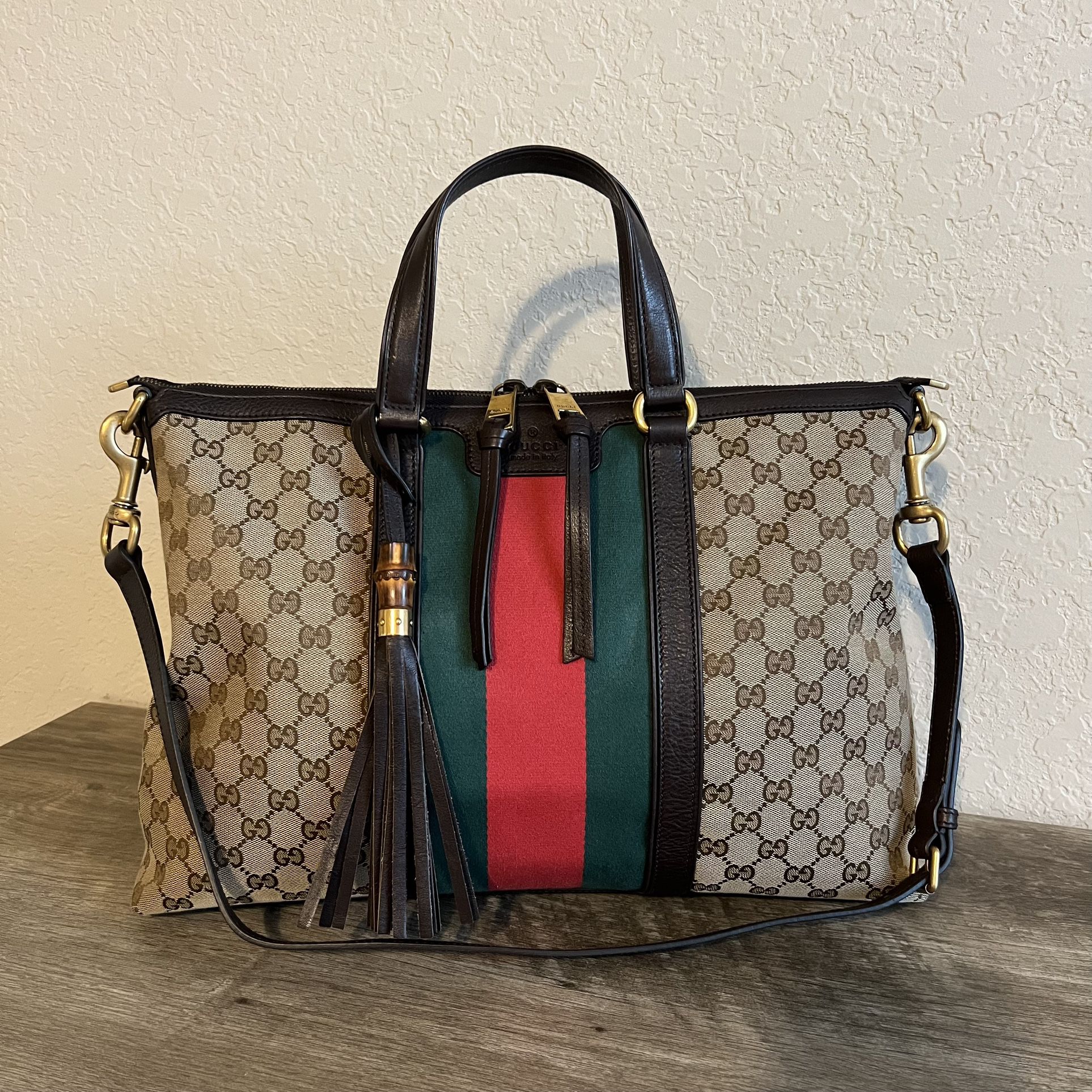 Gucci Rania Original GG Canvas Tote Bag for Sale in San Antonio, TX ...