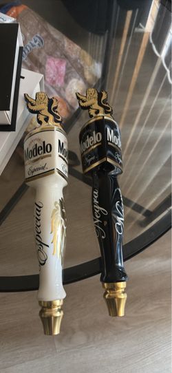 Give me a offer Modelo Especial & Negra Beer Tap Handles Set