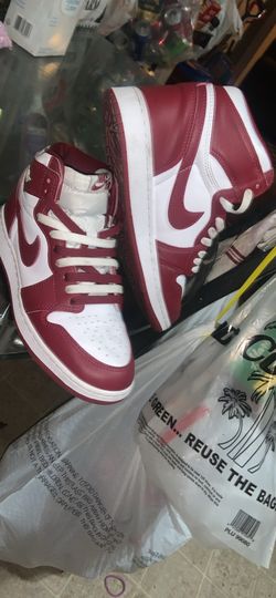 Jordan 1 Retro High OG Artisanal Team Red
