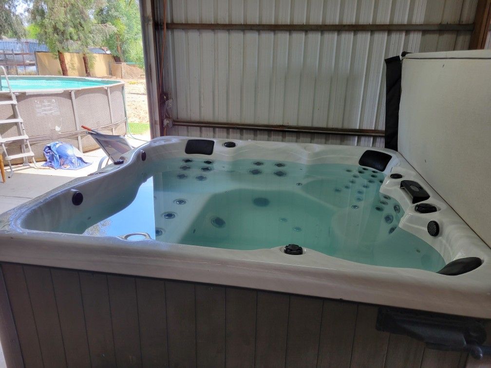 Cal Spa 8x8