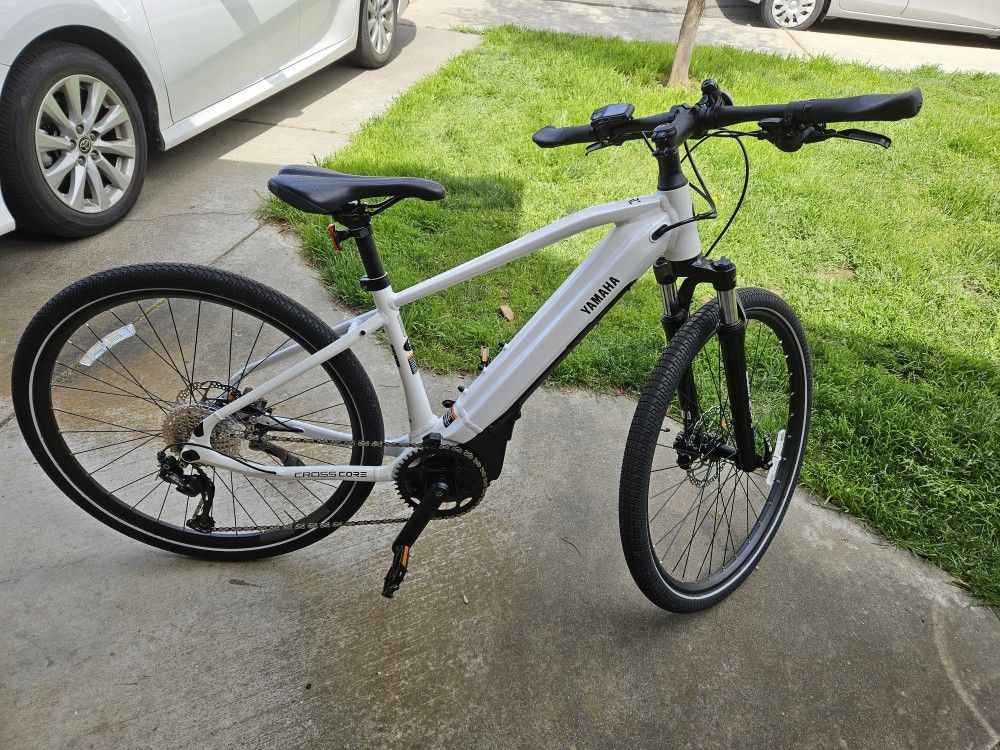 Yamaha Crosscore RC Small Ebike