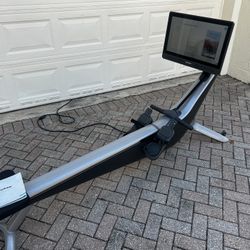 Delivery Available! Hydrow Origin Rower Rowing Machine Live Outdoor Reality Experience! Like new! Retails $1,645