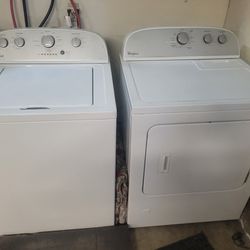 Gas Washer And Dryer - Free (Works)