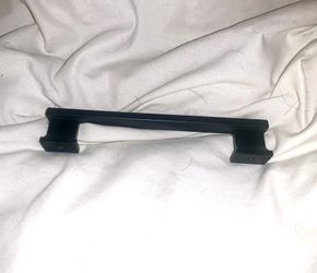 17 Drawer/cabinet Pulls