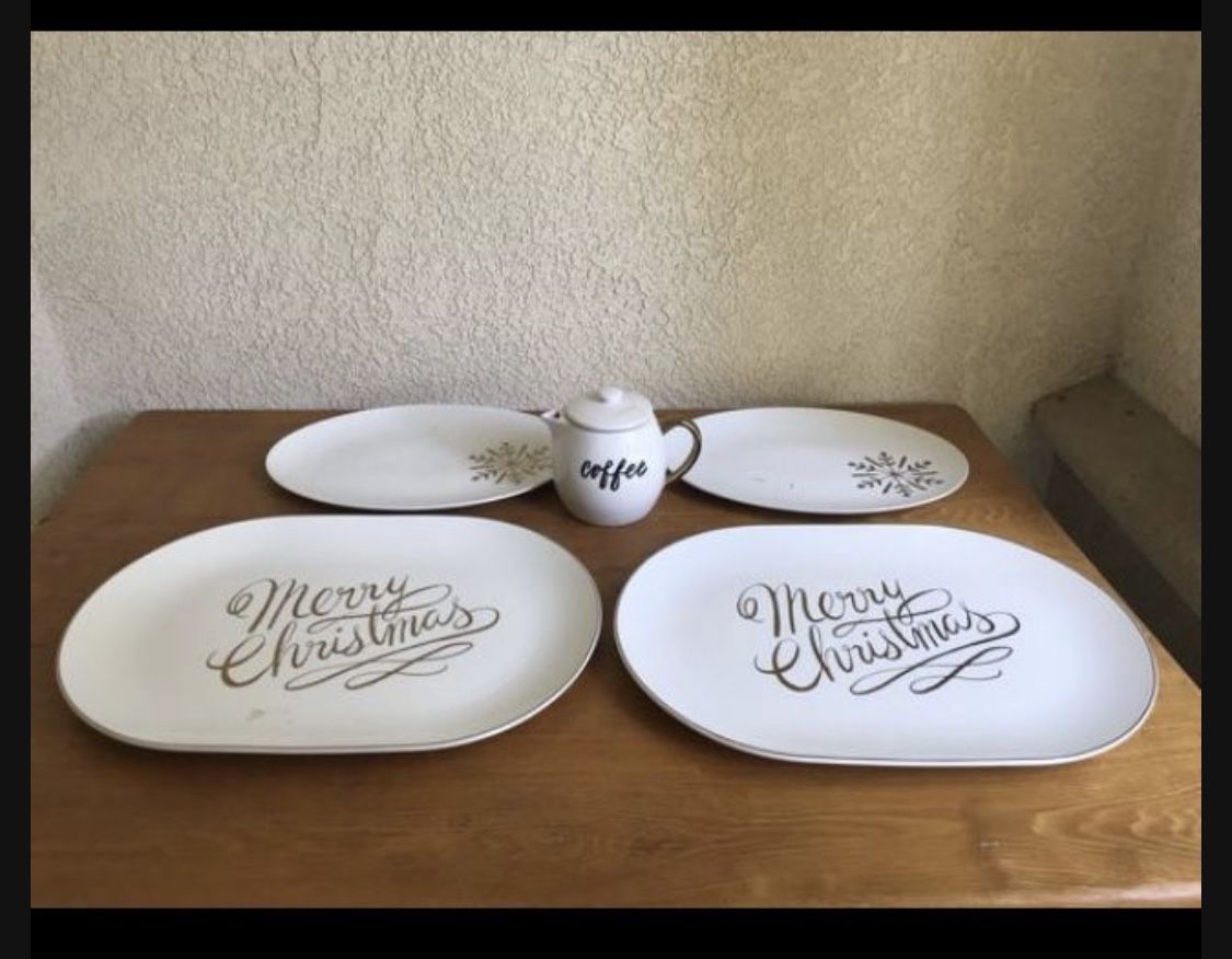 BRAND NEW SERVING PLATTERS AND CERAFE SET