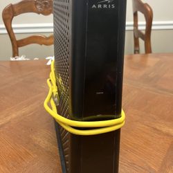 Arris Surfboard SBG8300 Modem And Router