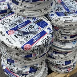 Romex Wire 14/2 250ft Copper Wire *** Read The Description 👇 👇👇👇****