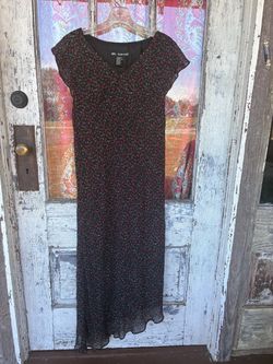 Mlle Gabrielle Women’s Size 10 Black Floral Asymmetrical Flutter Sleeve Long Dress