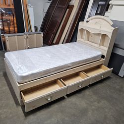 Twin bed and mattress