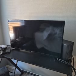 40 Inch Samsung TV 