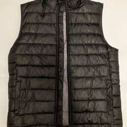 Men’s Black Puffer Vest (Medium) For Sale Or Trade