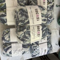 Becozi Chenille Yarn- 10- NEW