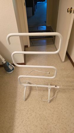 Electric Heated Towel Rack & Warmer – Freestanding / Wall Mount