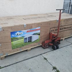 NEW SEALED 25'X35'FT METAL WAREHOUSE METAL SHED COLOR CREAM 2 DOORS LIKE YOU SEEN IN THE PICTURES IDEAL FOR YOU FARM,LAND,BUSSINES ETC IF SOMEBODY INT