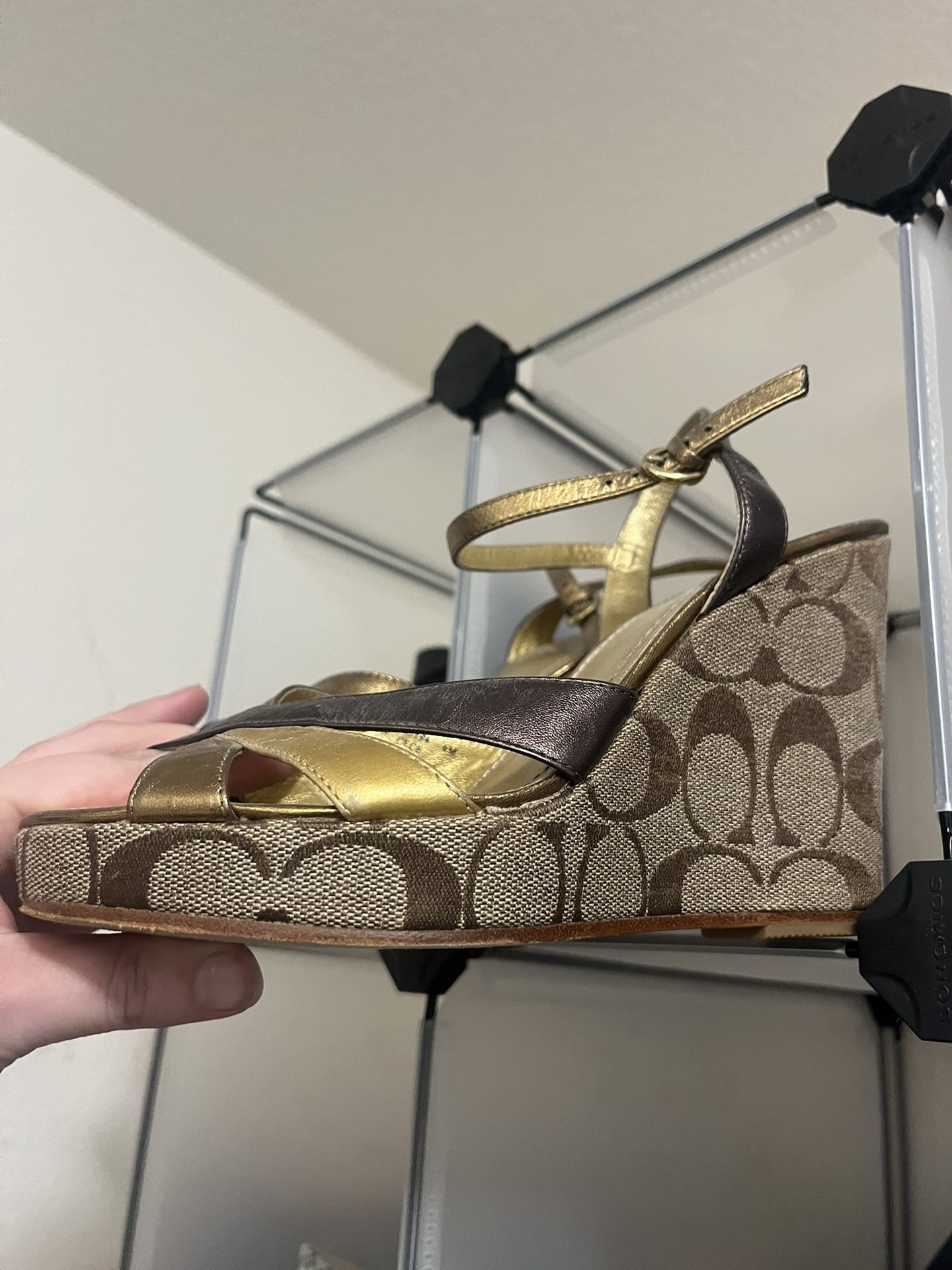 Authentic Coach Heels Sz6