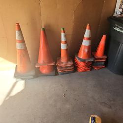 Safty Cones Conos De Seguridad