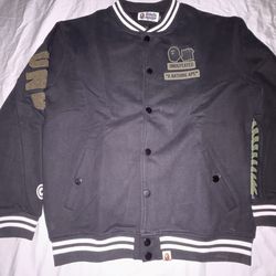 🦍Bape A Bathing Ape X UND Jacket size M/L🔥