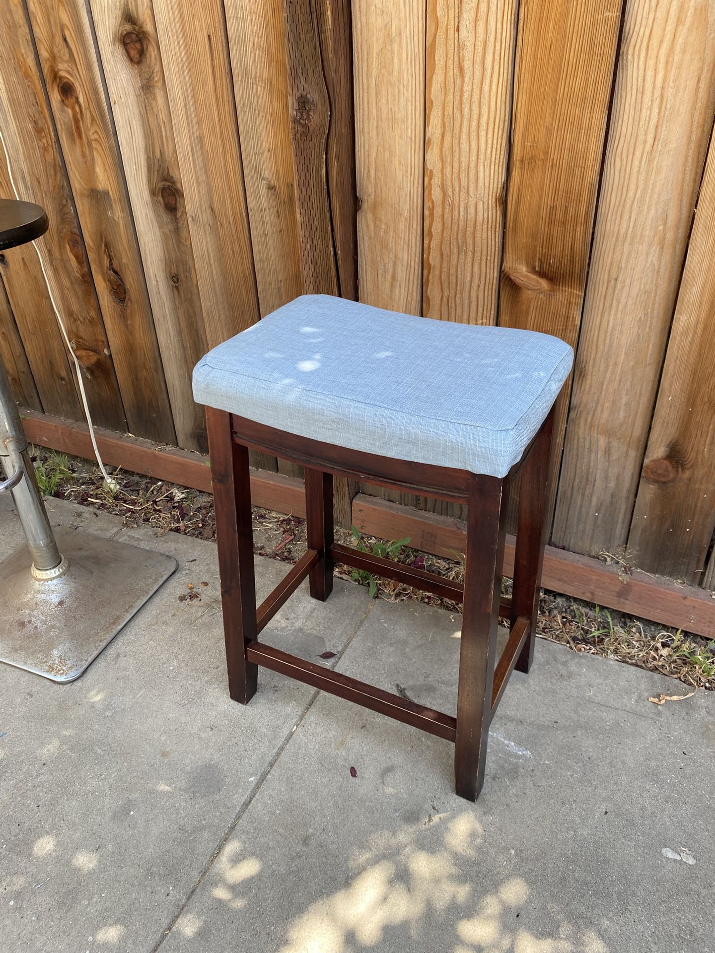 Counter height stool. Recently reupholstered $40.