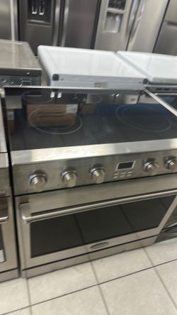 Gas and electric stove