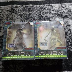 Alien Action Figures 