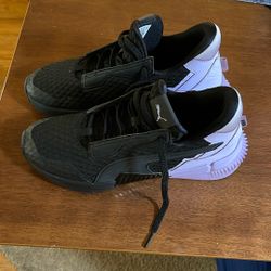 New Puma female Tennis shoes 8.5 