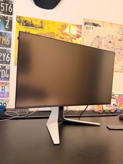 Alienware Gaming Monitor E7