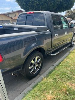 2001 Ford E-250