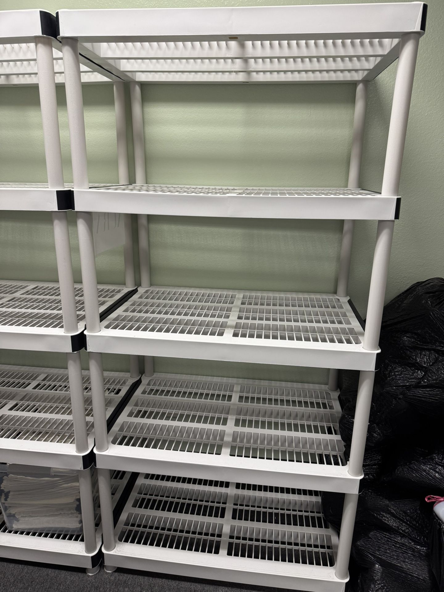 5Tier Plastic Storage Shelves for Sale in Riverside, CA OfferUp