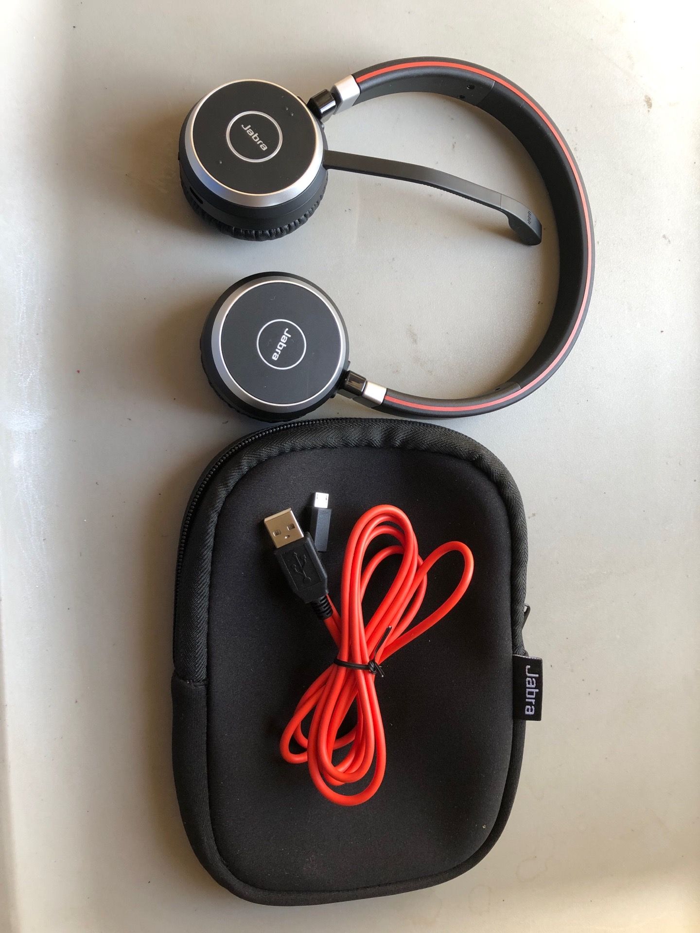 JABRA Elite 65 Wireless Earbuds (Read)