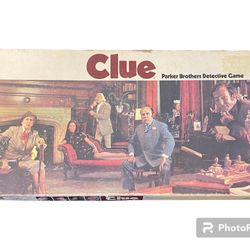 VINTAGE 1972 CLUE BOARD GAME COMPLETE