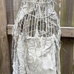 HEADLESS Metal Zombie Structure Props. 5 Feet Tall . 