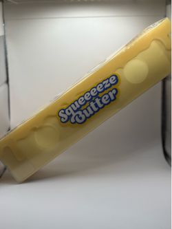The Jumbo Squeeeze Butter Viral Squishy