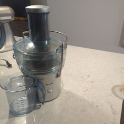 Breville Juicer