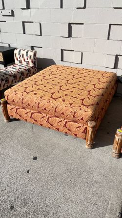 (In store) extra large ottoman