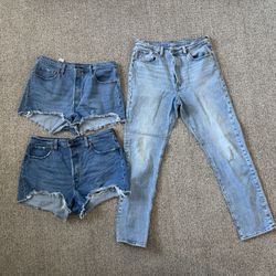 Women’s Levi’s