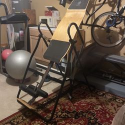 Anti-gravitation Chair