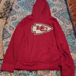 Kansas City Chiefs Hoodie. Youth Medium. Red. White Logo. NFL Team Apparel.