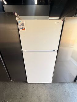 MORA WHITE TOP MOUNT 18 CU FT APARTMENT SIZE REFRIGERATOR 😍