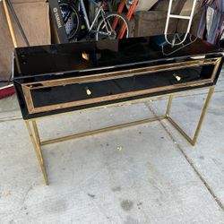 Modern Entrace Table 