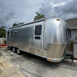 2007 Airstream International 25FB Ocean Breeze