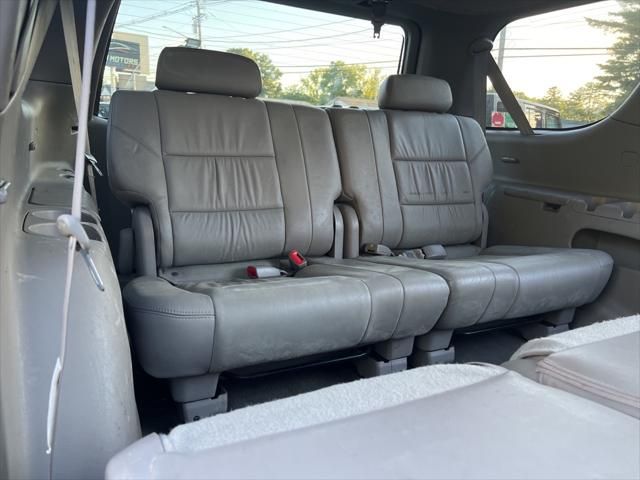 2005 Toyota Sequoia