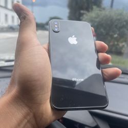 UNLOCKED IPHONE X/ SEE DESCRIPTION 