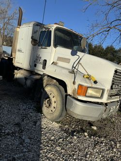 1994 Mack
