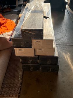 Hybrid wetprotect click together wood look flooring
