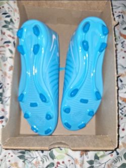 New Nike Cleats