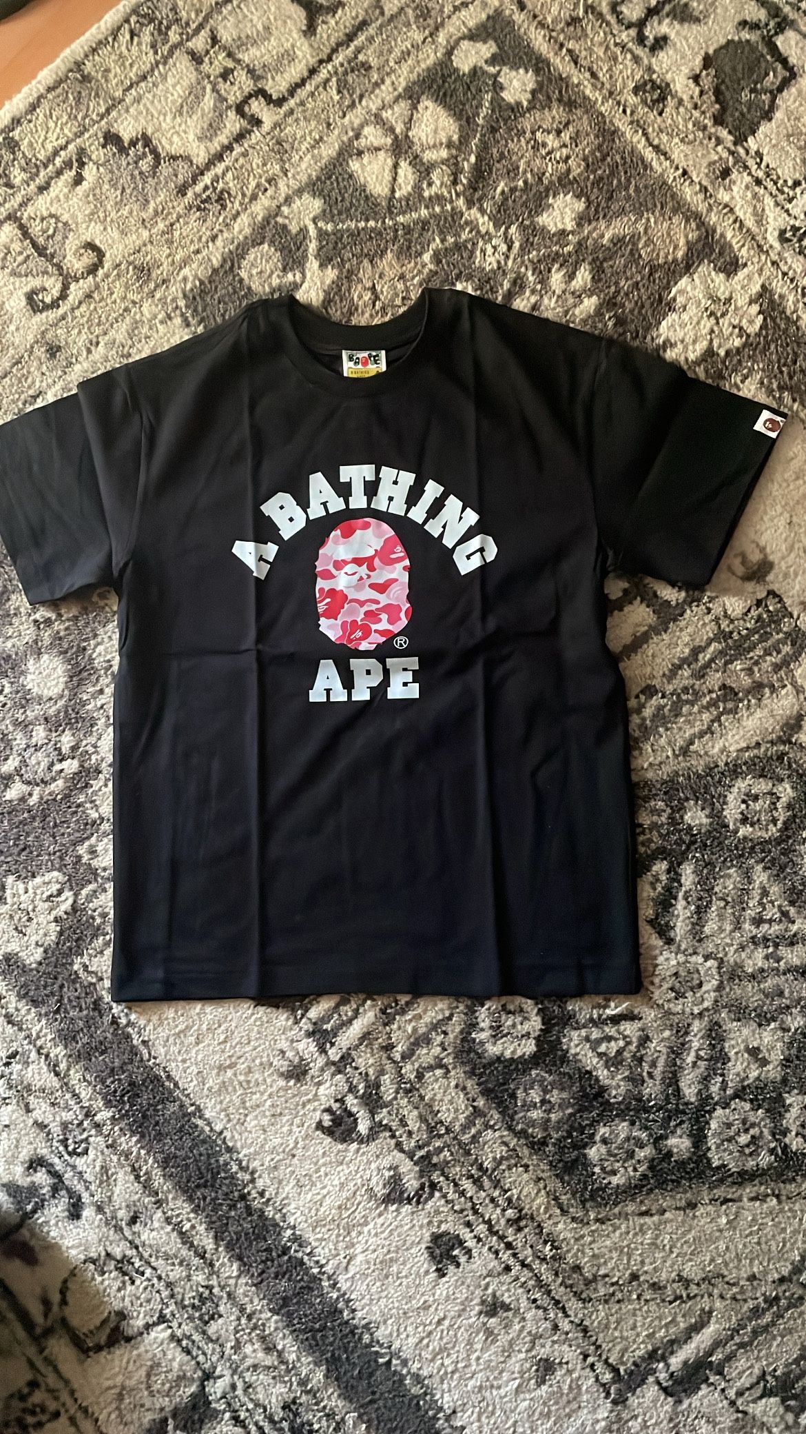  Bape T