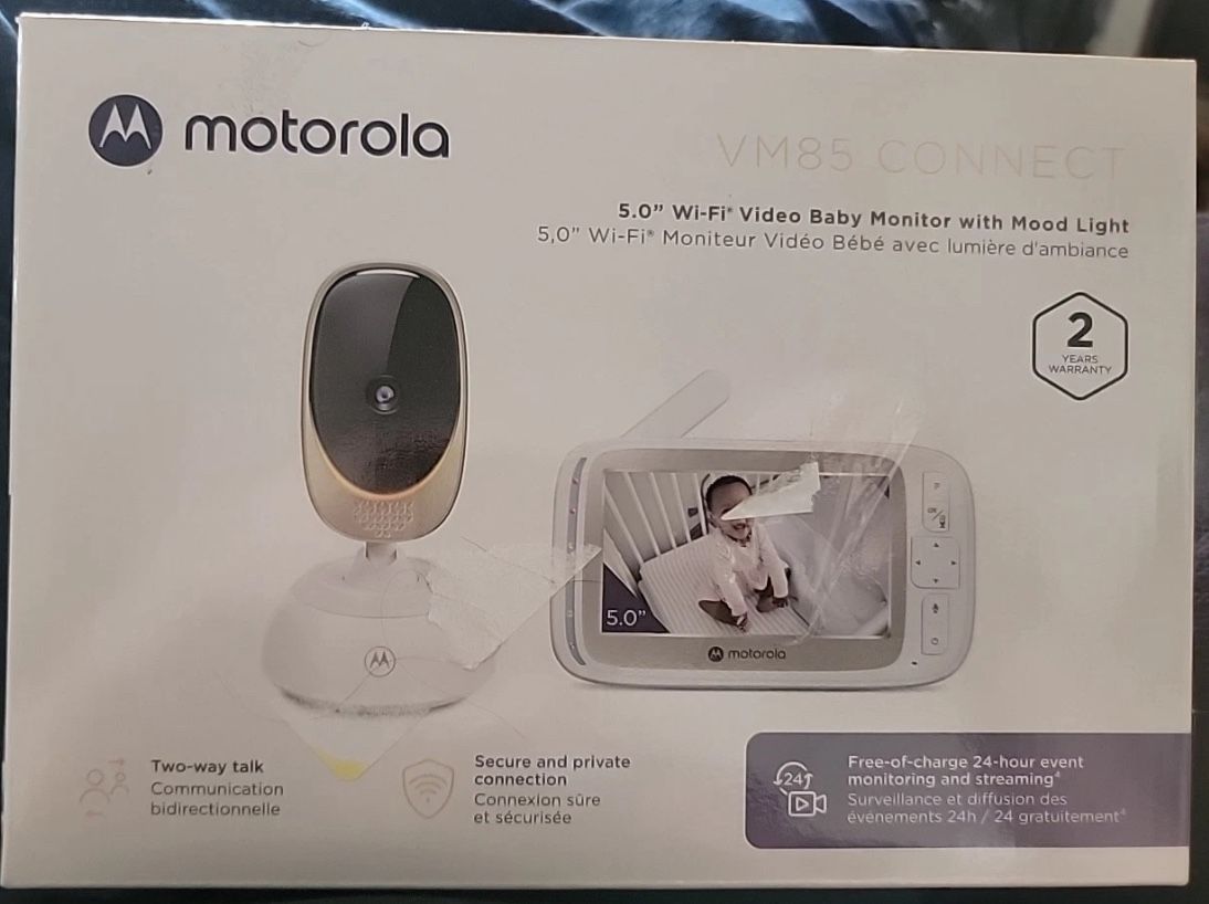 Brand New Motorola VM85 Connect 5" Wifi Video Baby Monitor w/ Mood Light